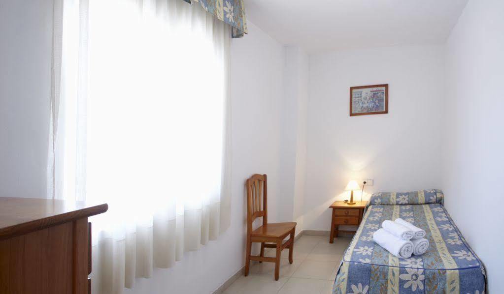 Apartamentos InterSalou Priorat Exterior foto